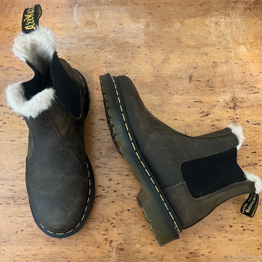Women’s Faux Fur Lined Doc Martin Chelsea Boots